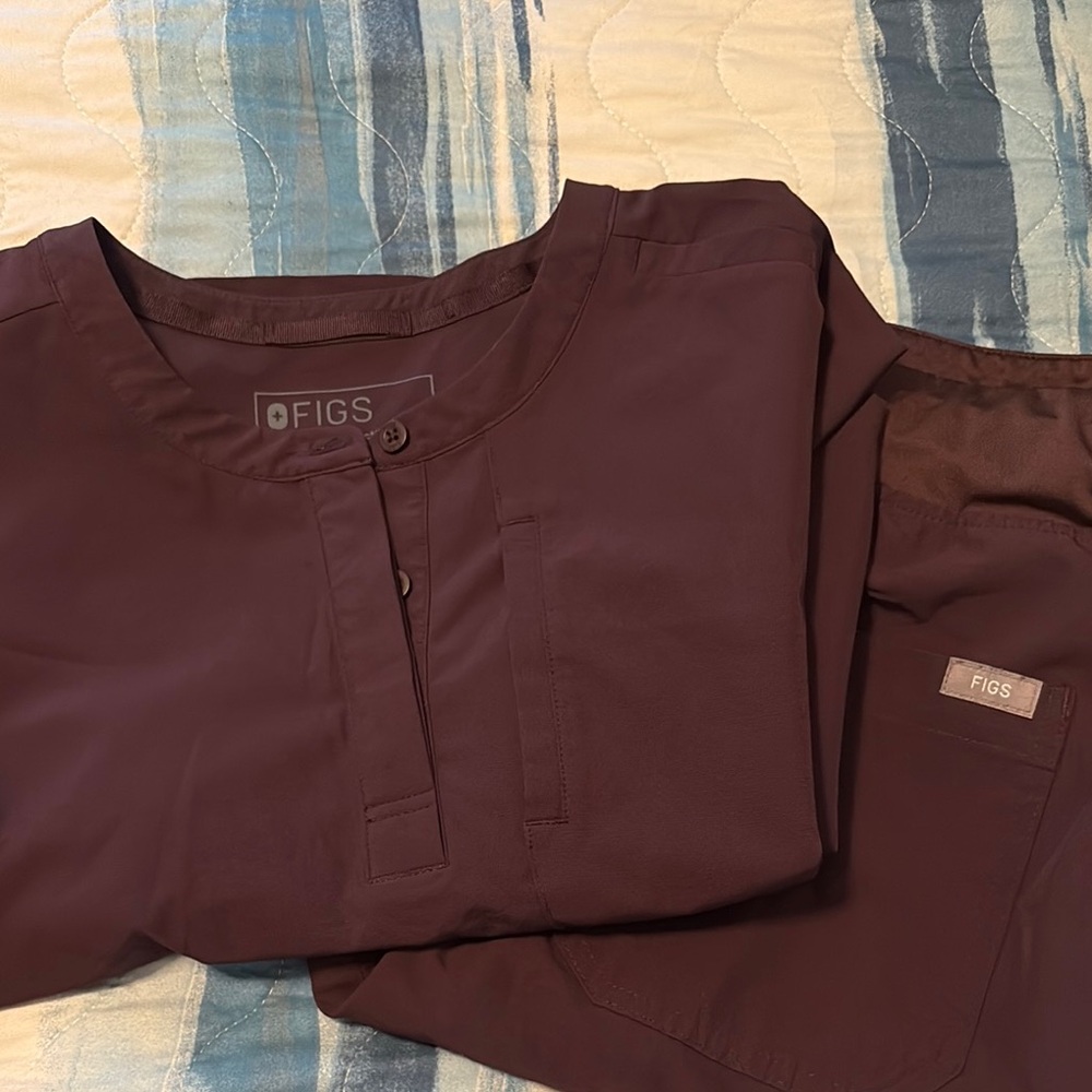 Figs Maroon TECHNICAL COLLECTION